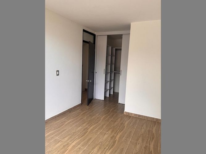 Casa de 4 alcobas en venta en Ub. Tierra Grata, Ibagué, 145 m² · foto 8 de 9
