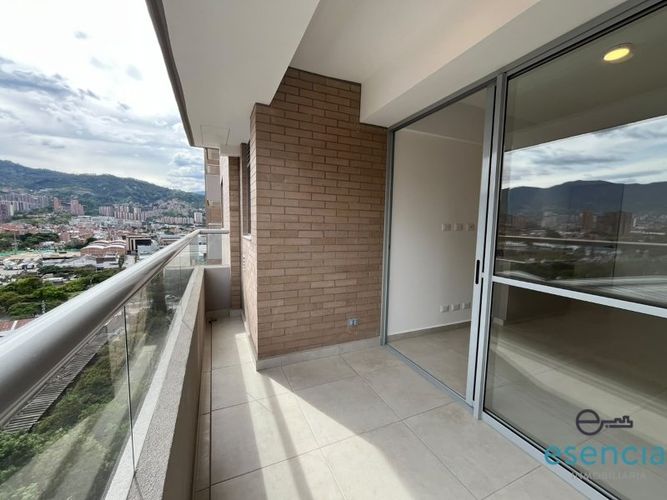 Apartamento de 3 alcobas en arriendo en Ciudad Del Río, Envigado, 85 m² · foto 7 de 12