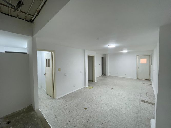 Casa de 7 alcobas en venta en San Vicente, Cali, 221 m² · foto 10 de 14
