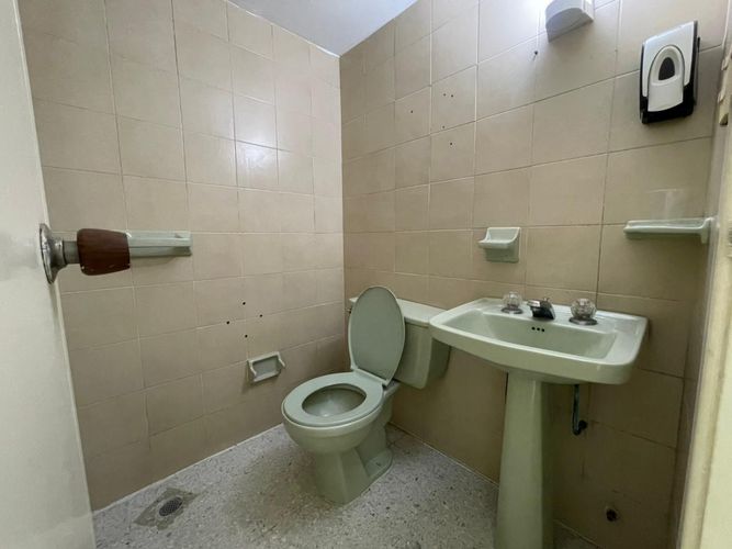Casa de 7 alcobas en venta en San Vicente, Cali, 221 m² · foto 13 de 14