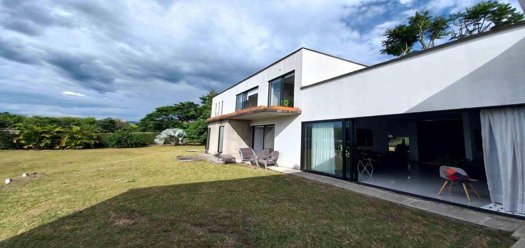 Casa de 4 alcobas en venta en Cerritos, Pereira, 350 m² · foto 12 de 24