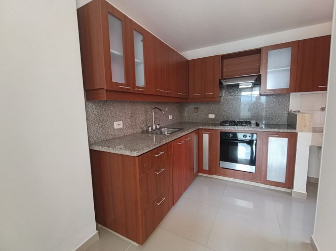 Apartamento de 3 alcobas en arriendo en Loma Del Esmeraldal, Envigado, 100 m² · foto 7 de 16