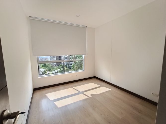 Apartamento de 3 alcobas en arriendo en Loma Del Esmeraldal, Envigado, 100 m² · foto 11 de 16