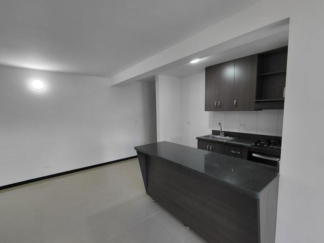 Apartamento de 3 alcobas en arriendo en La Doctora, Sabaneta, 70 m² · foto 6 de 24