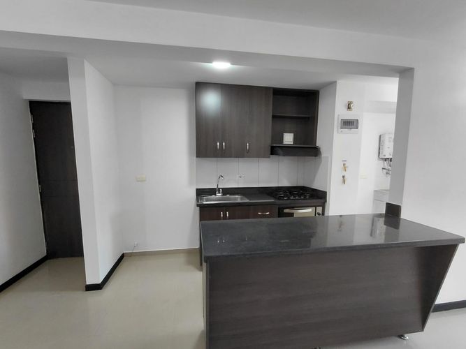Apartamento de 3 alcobas en arriendo en La Doctora, Sabaneta, 70 m² · foto 3 de 24