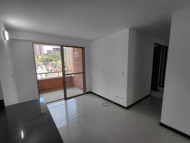Apartamento de 3 alcobas en arriendo en La Doctora, Sabaneta, 70 m² · foto 12 de 24