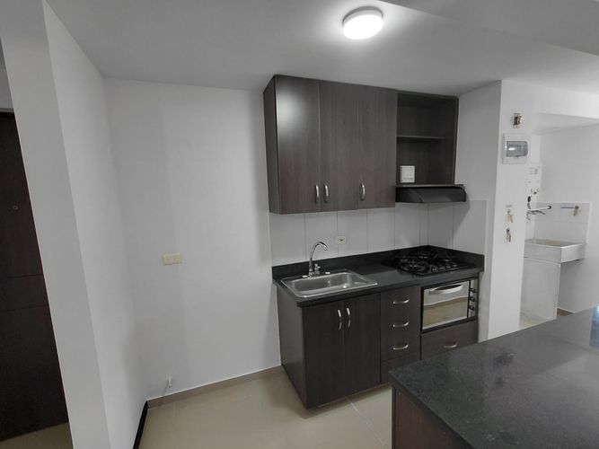 Apartamento de 3 alcobas en arriendo en La Doctora, Sabaneta, 70 m² · foto 4 de 24