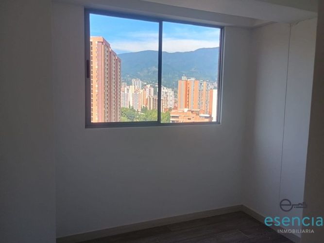 Apartamento de 2 alcobas en arriendo en Las Lomitas, Sabaneta, 70 m² · foto 10 de 14