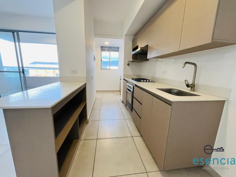 Apartamento en arriendo en Las Vegas, Envigado · foto 2 de 17