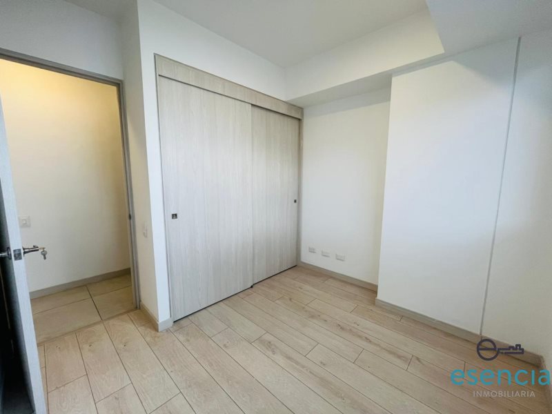 Apartamento en arriendo en Las Vegas, Envigado · foto 9 de 17