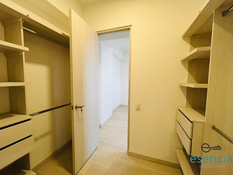 Apartamento en arriendo en Las Vegas, Envigado · foto 13 de 17