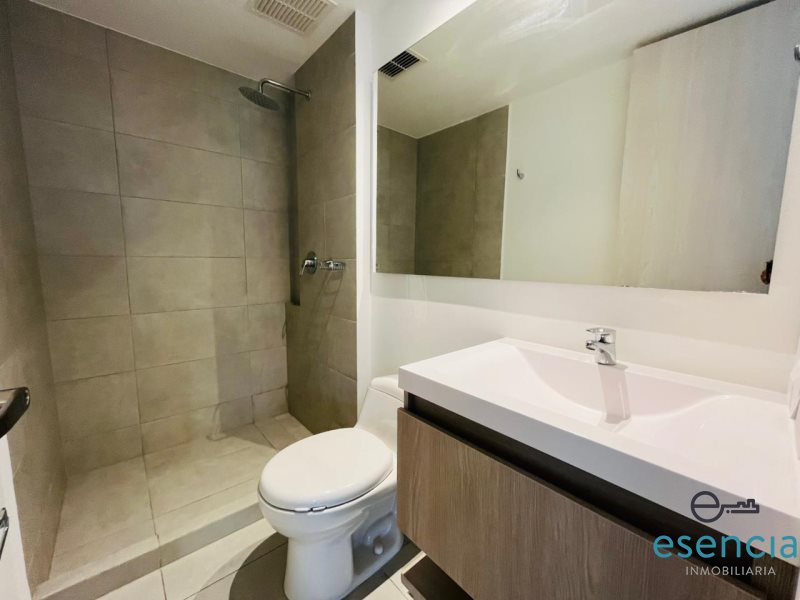 Apartamento en arriendo en Las Vegas, Envigado · foto 15 de 17