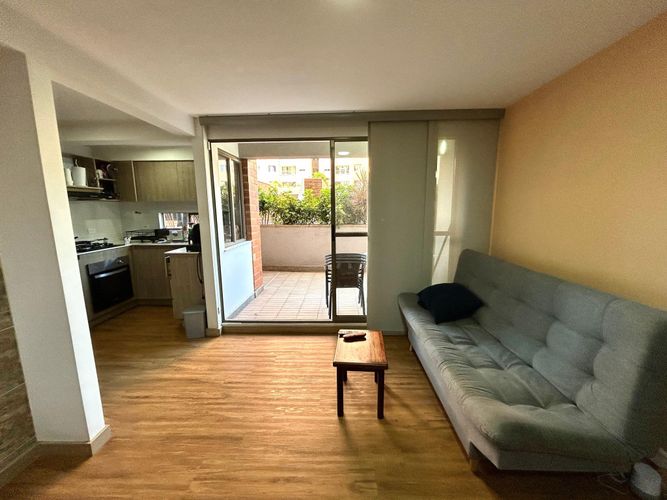 Apartamento de 2 alcobas en venta en Santa Ana, Bello, 62 m² · foto 2 de 20