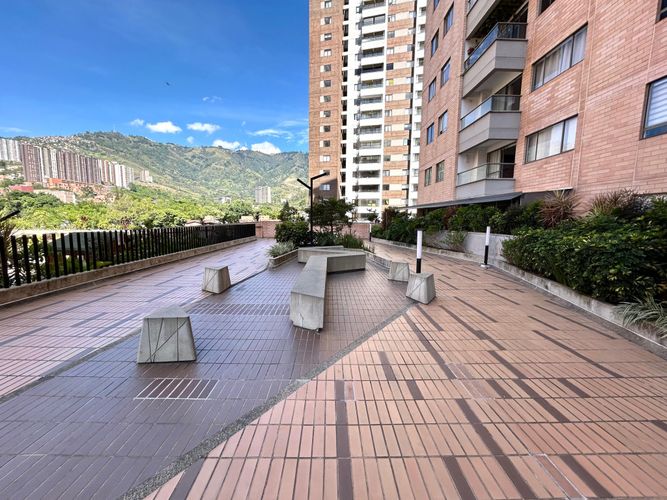 Apartamento de 2 alcobas en venta en Santa Ana, Bello, 62 m² · foto 19 de 20