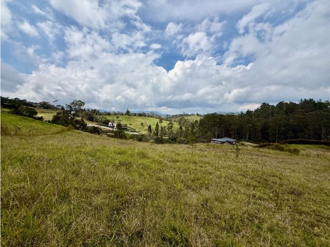 Lote en venta en Pantanillo, El Retiro, 2106 m² · foto 4 de 8