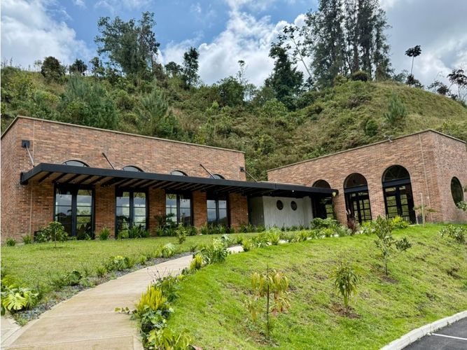 Lote en venta en Pantanillo, El Retiro, 2106 m² · foto 5 de 8