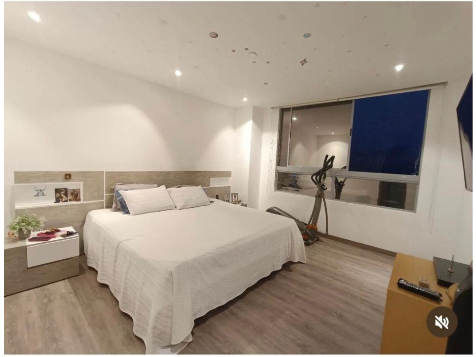 Apartamento en venta en Loma Benedictinos, Medellín · foto 7 de 11