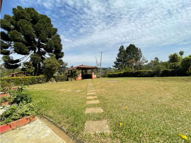 Finca en venta en Guarne, 380 m² · foto 11 de 19