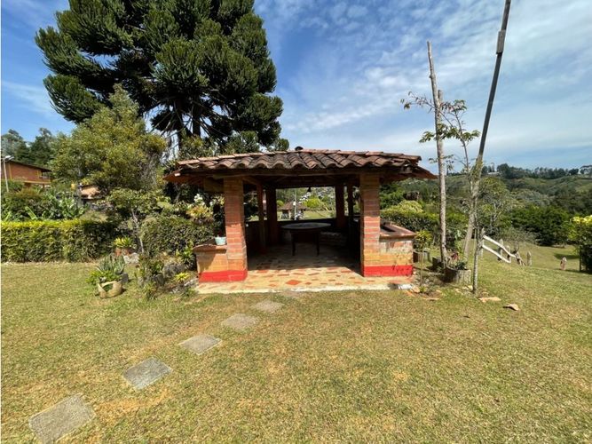 Finca en venta en Guarne, 380 m² · foto 13 de 19
