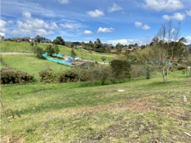Lote en venta en Las Palmas, Envigado, 2307 m² · foto 8 de 13