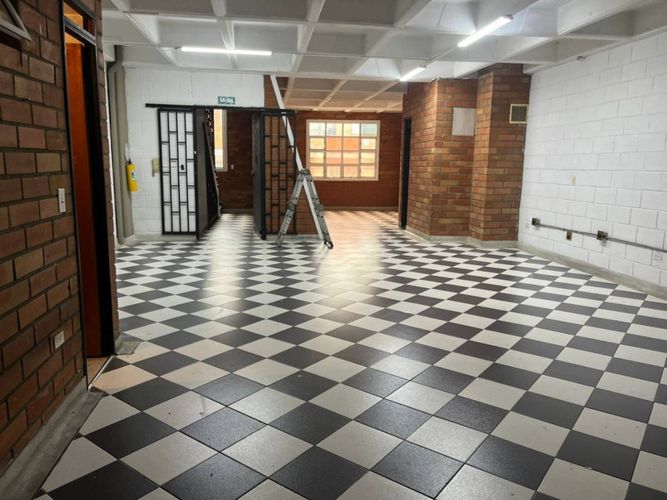 Bodega en arriendo en Santa Fe, Medellín, 100 m² · foto 8 de 22