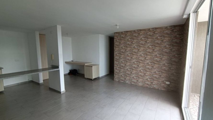 Apartamento de 3 alcobas en venta en Picaleña Y Mirolindo, Ibagué, 92 m² · foto 2 de 20