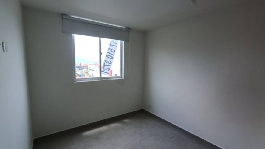 Apartamento de 3 alcobas en venta en Picaleña Y Mirolindo, Ibagué, 92 m² · foto 8 de 20