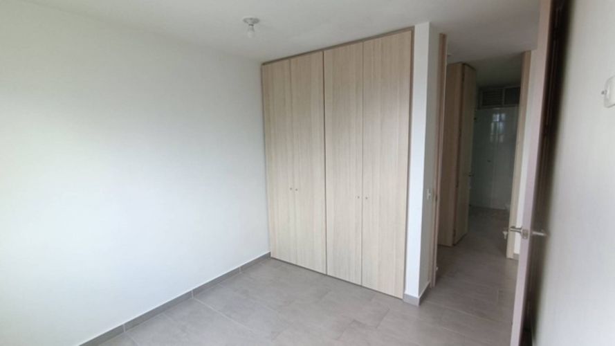 Apartamento de 3 alcobas en venta en Picaleña Y Mirolindo, Ibagué, 92 m² · foto 9 de 20