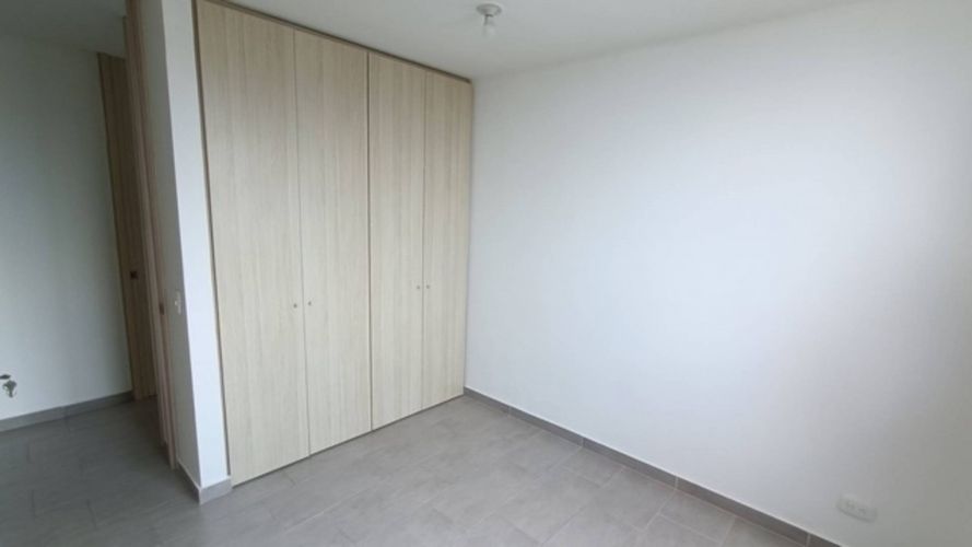 Apartamento de 3 alcobas en venta en Picaleña Y Mirolindo, Ibagué, 92 m² · foto 11 de 20