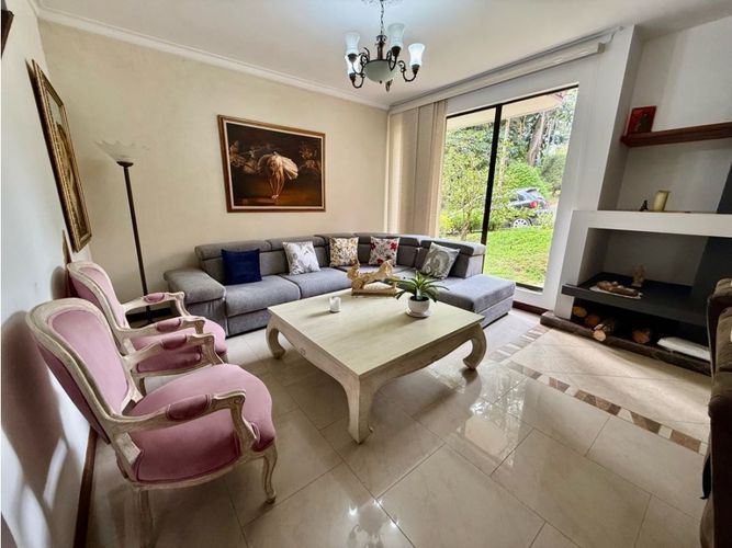 Casa de 3 alcobas en venta en Cola Del Zorro, Medellín, 255 m² · foto 11 de 20
