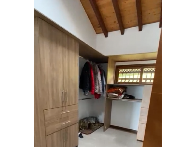Casa de 4 alcobas en venta en Camargo, El Carmen de Viboral, 350 m² · foto 8 de 11