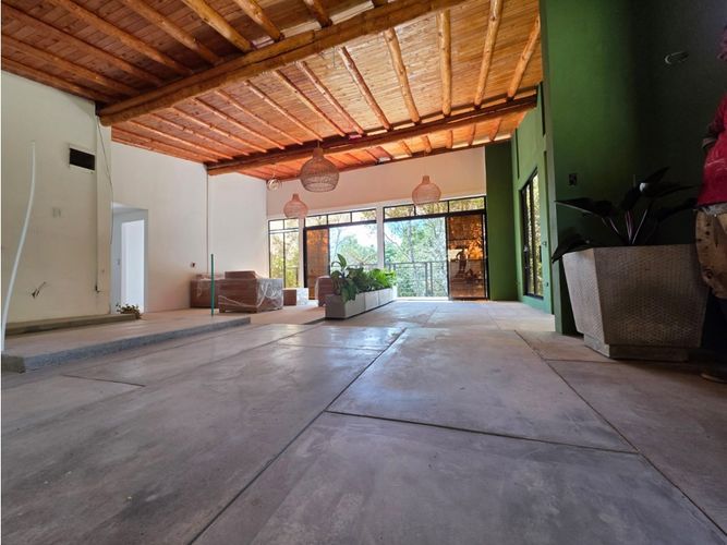 Finca en venta en Santa Elena, Medellín, 250 m² · foto 6 de 24