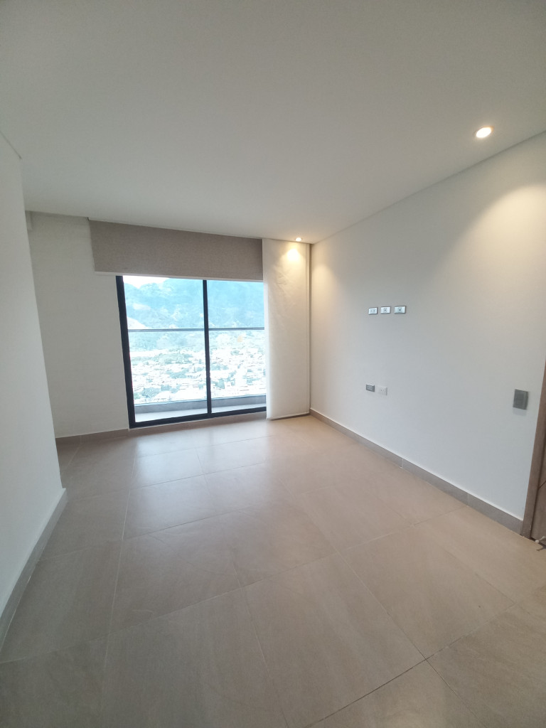 Apartamento en arriendo en Hipodromo, Ibagué · foto 5 de 24