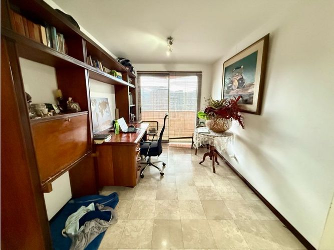 Apartamento de 3 alcobas en venta en Los Balsos, Medellín, 167 m² · foto 7 de 19