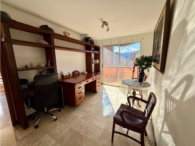 Apartamento de 3 alcobas en venta en Los Balsos, Medellín, 167 m² · foto 19 de 19