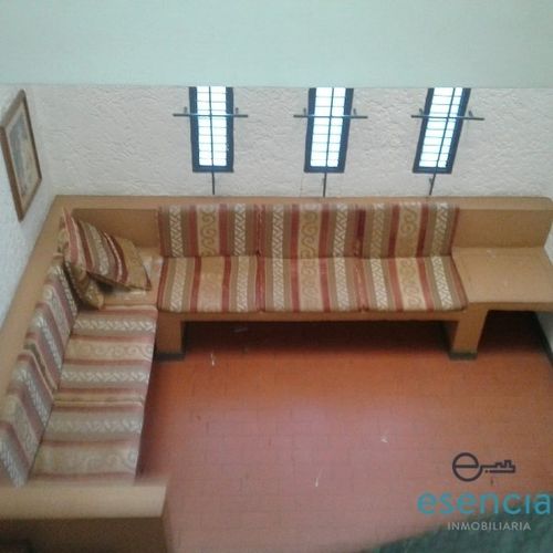 Casa de 4 alcobas en arriendo en Rosales, Medellín, 256 m² · foto 6 de 15