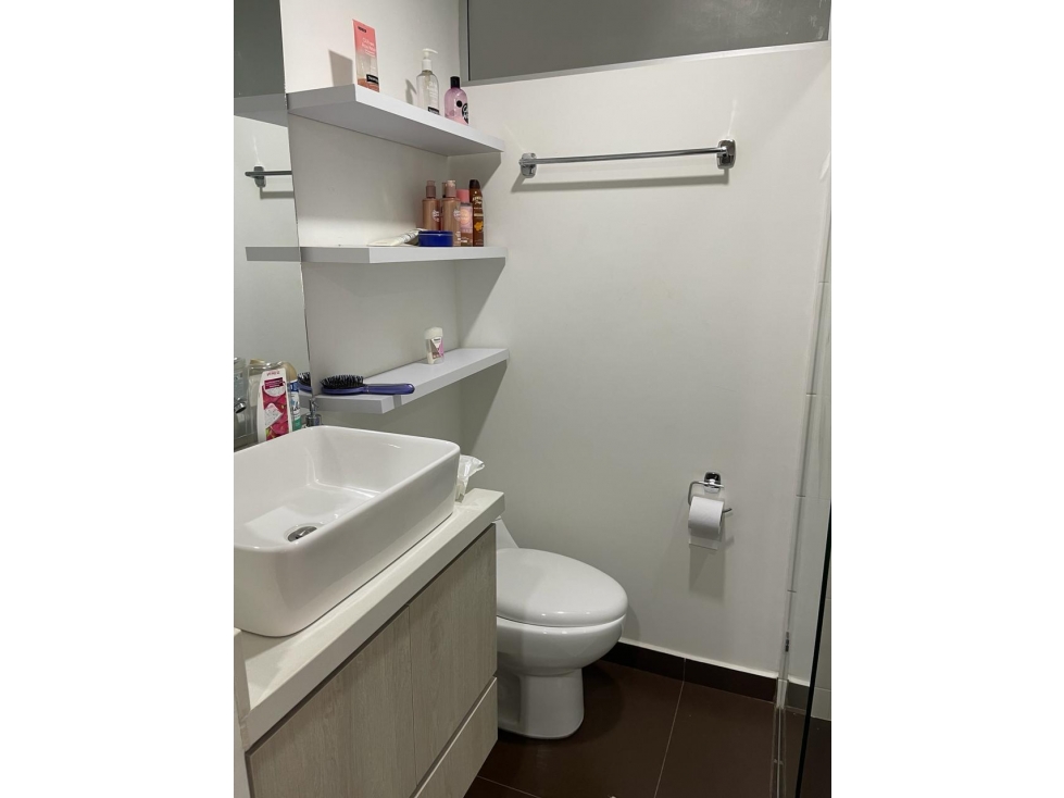 Apartamento en venta en Entreamigos, Sabaneta · foto 7 de 9