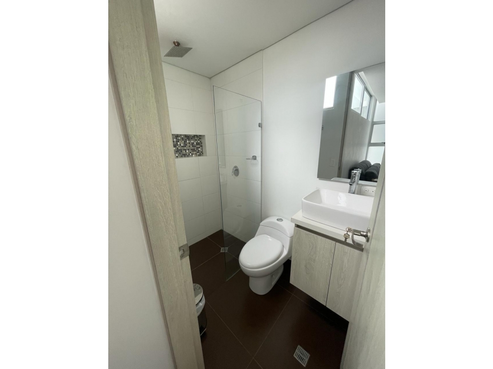 Apartamento en venta en Entreamigos, Sabaneta · foto 8 de 9