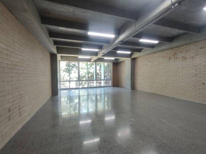 Oficina en arriendo en La Aguacatala, Medellín, 179 m² · foto 12 de 16