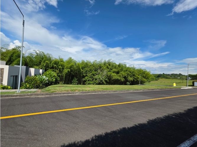 Lote en venta en Cerritos, Pereira, 1897 m² · foto 4 de 4