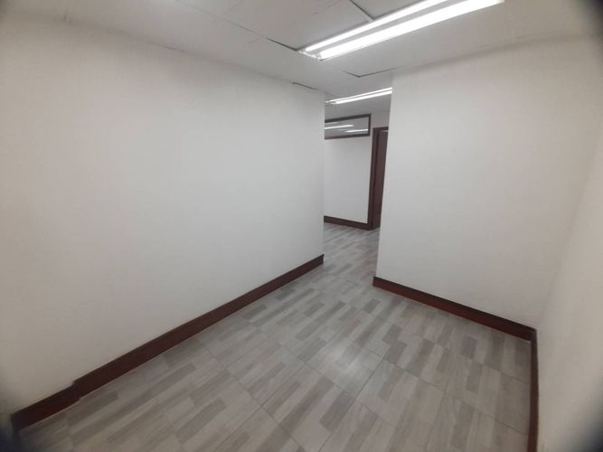 Oficina en arriendo en El Poblado, Medellín, 105 m² · foto 11 de 22