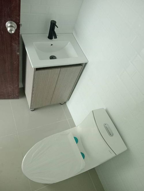 Oficina en arriendo en El Poblado, Medellín, 92 m² · foto 10 de 19