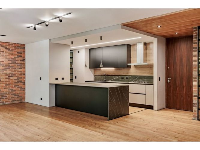 Apartamento de 2 alcobas en venta en El Diamante 2, Medellín, 205 m² · foto 3 de 9