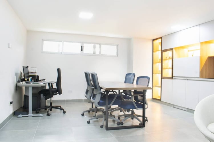 Oficina en arriendo en El Poblado, Medellín, 35 m² · foto 5 de 24