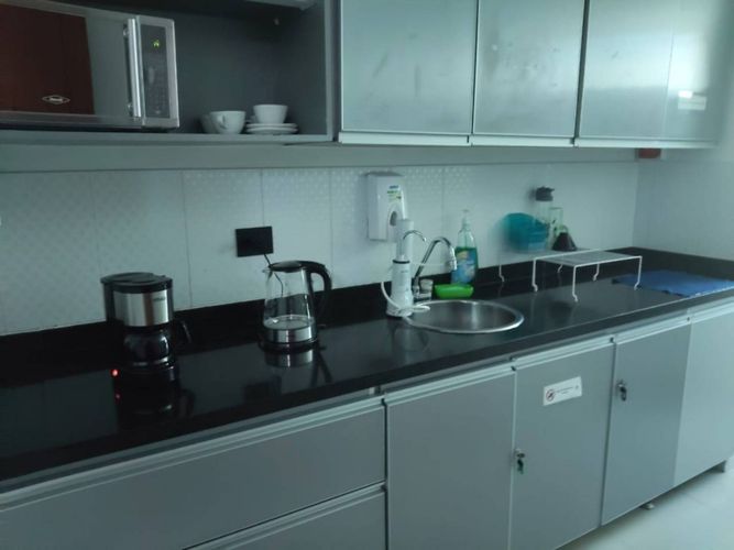 Oficina en arriendo en El Poblado, Medellín, 420 m² · foto 19 de 24