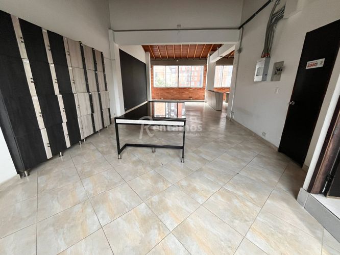 Local en arriendo en El Chagualo, Medellín, 350 m² · foto 5 de 24