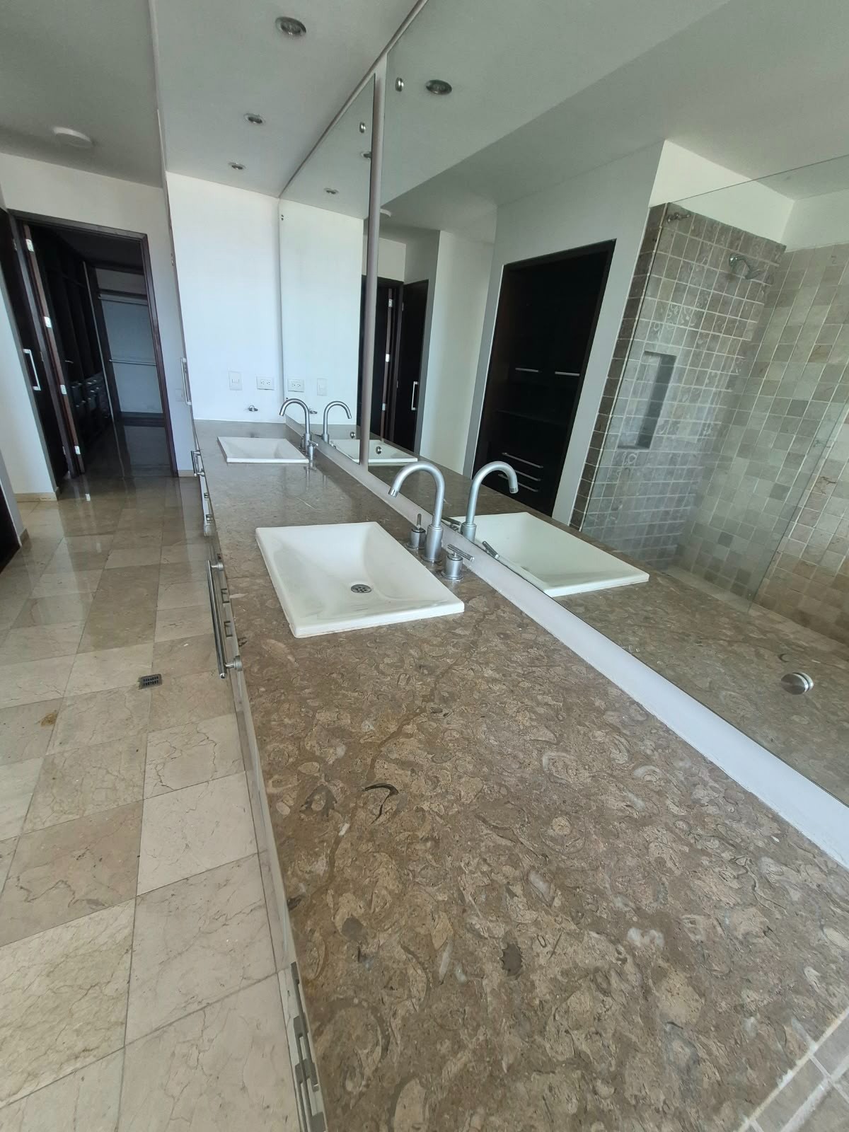 Apartamento en arriendo en Juanambu, Cali · foto 2 de 14
