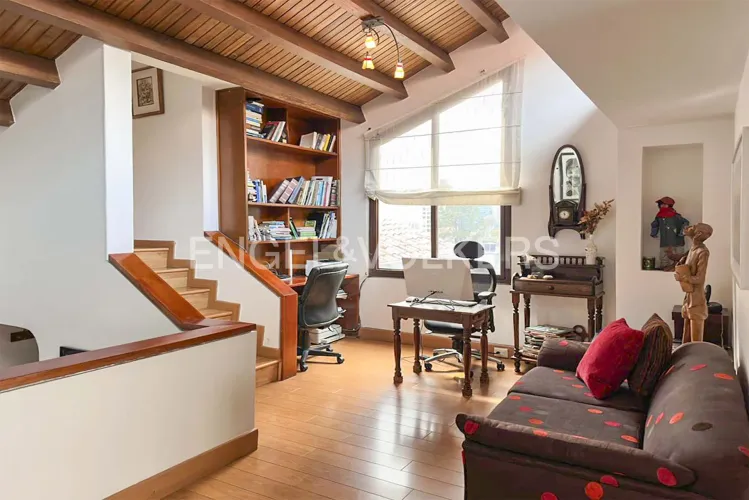 Casa de 4 alcobas en venta en Santa Ana, Bogotá, 413 m² · foto 8 de 19