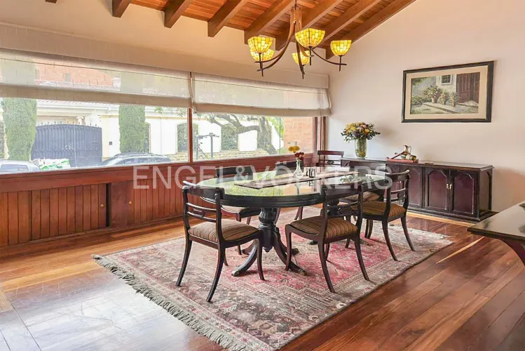 Casa de 4 alcobas en venta en Santa Ana, Bogotá, 413 m² · foto 3 de 19