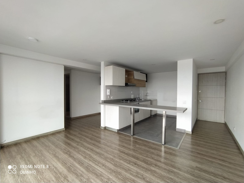 Apartamento en Arriendo en Santa Maria del Lago, Bogotá